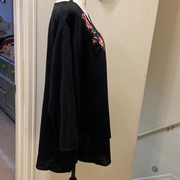 SHEIN Plus Size Women’s Tunic - Picture 4 of 8